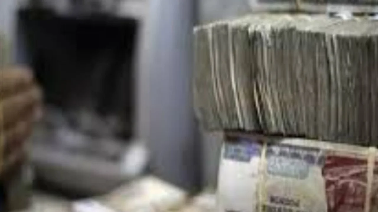 تجاوز القيود الجغرافية.. التعديلات الجديدة تمنح أصحاب المعاشات حرية صرف مستحقاتهم إلكترونيًا